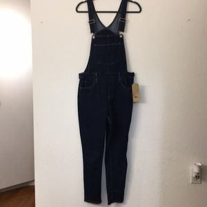 Levi’s denim overalls size 31